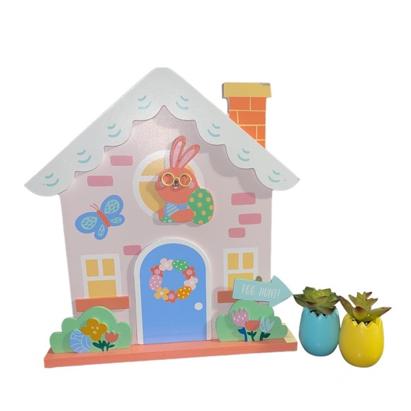 TARGET EASTER BUNNY HOUSE - Picture 3 of 6